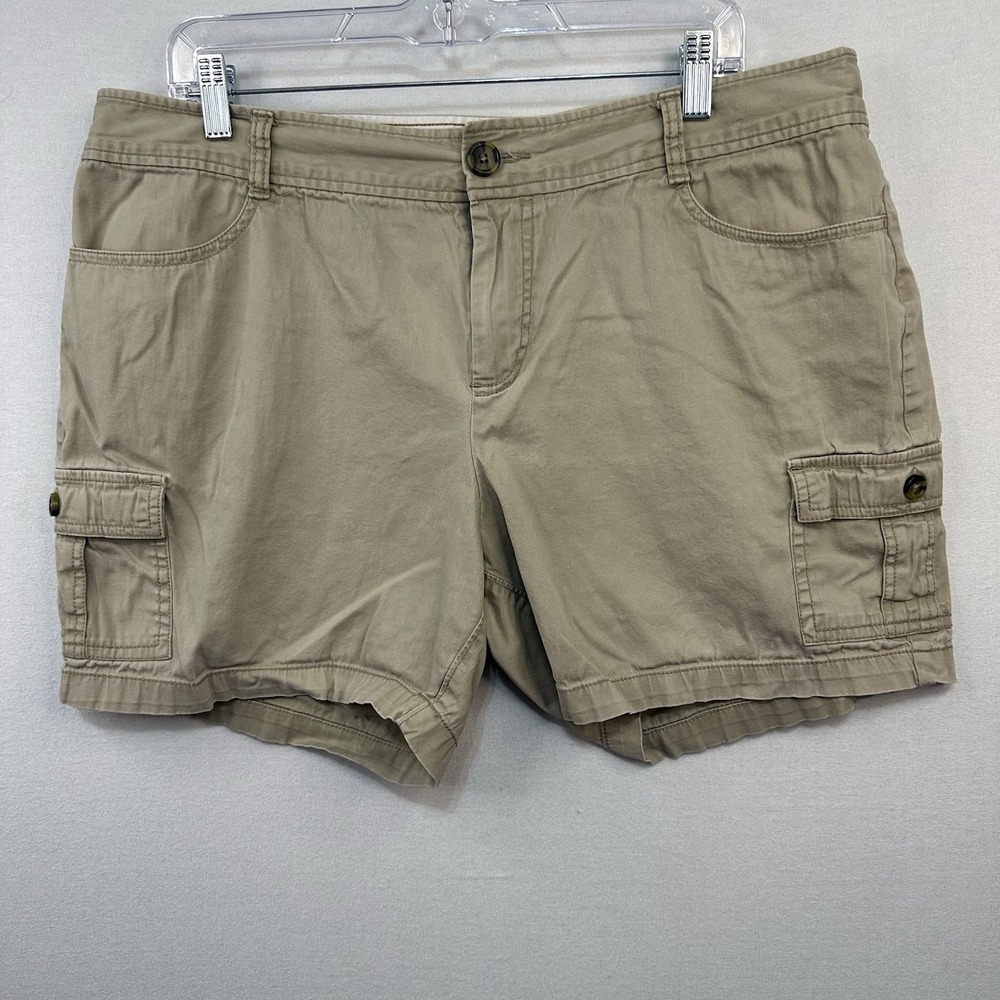 Dockers Women's Flat Front Cargo Shorts Sz 16 Khaki Hike Bike‎ Camp